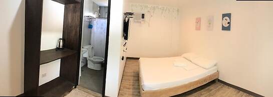 Seabreeze Beach Lodge