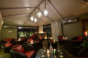 Hotel Surya Plaza