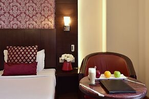 Hotel Surya Plaza