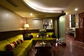 Hotel Surya Plaza