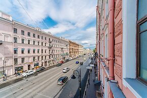 NEO on Nevsky