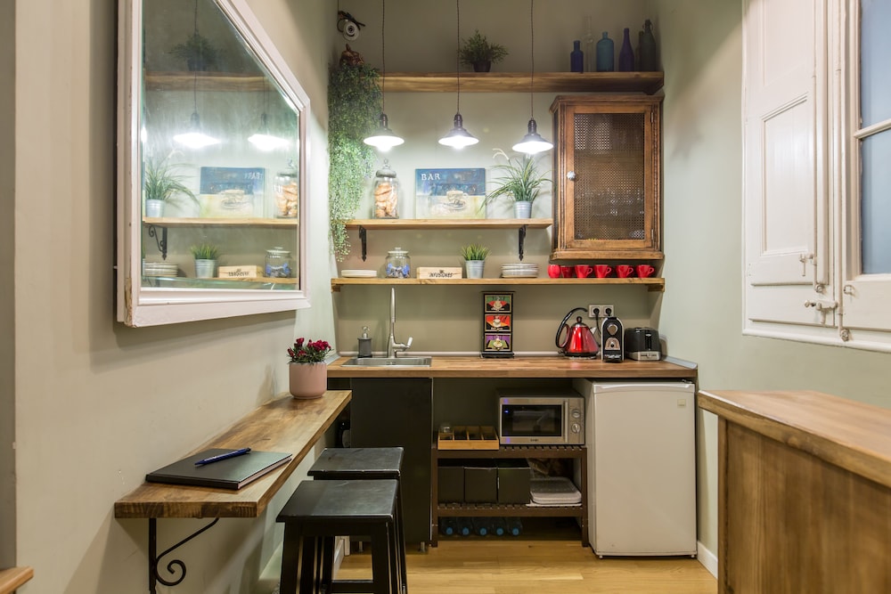 El Born Guest House by Casa Consell