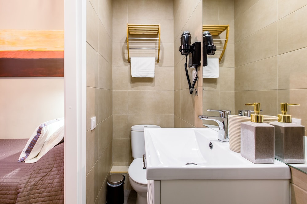 El Born Guest House by Casa Consell