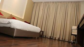 Hotel Lakhdatar