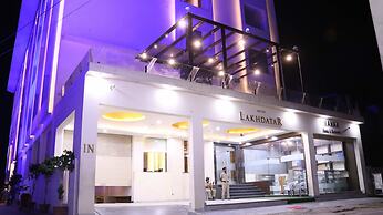 Hotel Lakhdatar