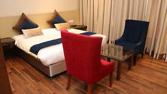 Hotel Lakhdatar