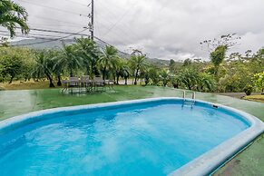 Hotel Arenal Palace