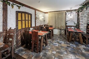 Garden Hotel