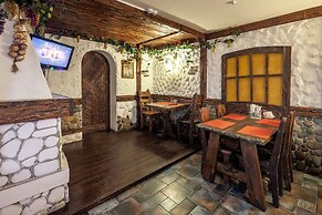 Garden Hotel