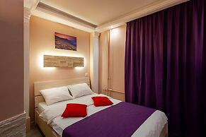 Garden Hotel
