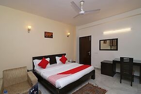 OYO 595 Hotel Aravali View