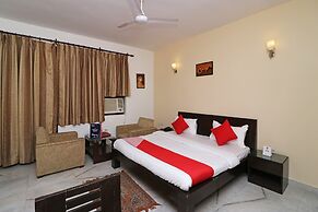 OYO 595 Hotel Aravali View