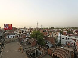 OYO 1671 Hotel Sundaram