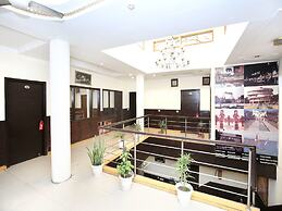 OYO 1933 Hotel City Paradise