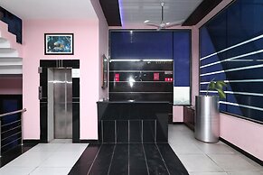 OYO 4754 Hotel Center Point