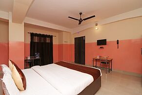 OYO 4979 Prabha Palace Lodge