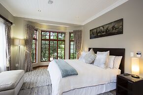 The Browns' Luxury Guest Suites