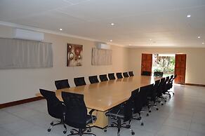 Airport Garden Boutique Hotel