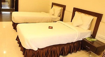 Hotel Grand Meridian