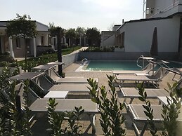 Aurora ApartHotel