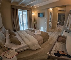 Aurora ApartHotel