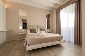 Aurora ApartHotel
