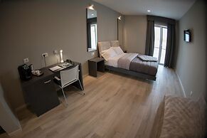 Aurora ApartHotel