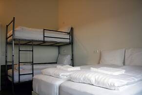 Havarí Hostel