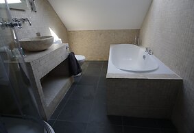Toadhall Rooms