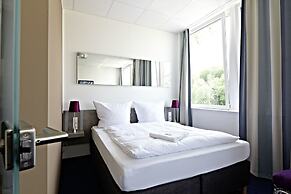 Road House Hotel