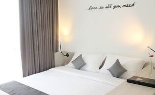 Delua Hotel