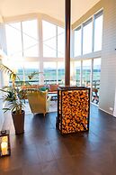 Aurora Lodge Hotel