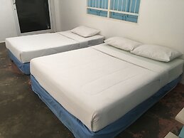 Fatalayjone Resort