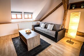 Tylova Apartments