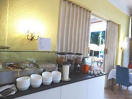 Hotel Excelsior