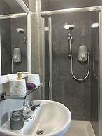Cherwood Guesthouse