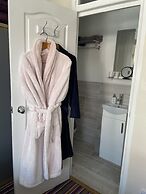 Cherwood Guesthouse