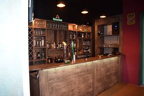 Euphoria Inn
