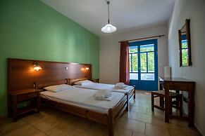 Apollo Beach Hotel