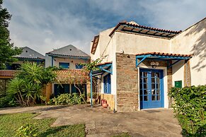Apollo Beach Hotel