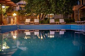 Apollo Beach Hotel