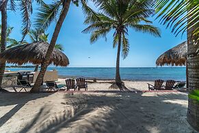 Del Sol Beachfront Hotel and Condos