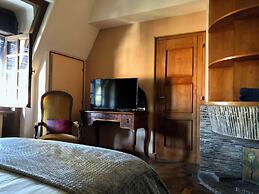 Le Logis D'arniere