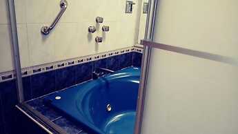 Hotel Monarca