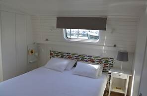 Tagus Marina - Houseboat