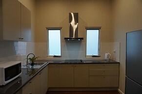 Villa Carlingford