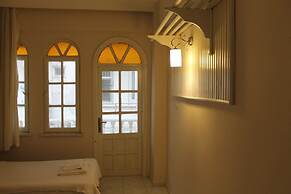DM Hotel