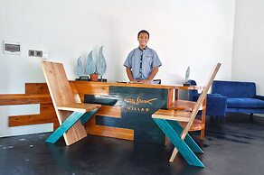 Stay Shark Villas
