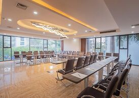 V Hotel Nha Trang