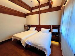 Jingshan Garden Hotel